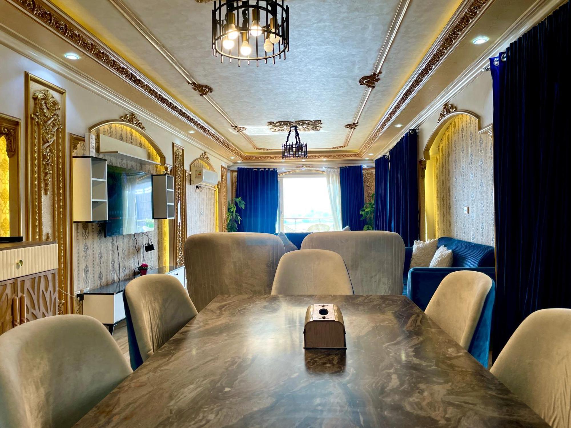 3bedroom Nilefront Luxapartment * Cairo